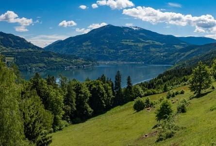Gasthof Kirchenwirt Гнезау Экстерьер фото